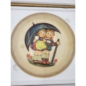 Goebel First Edition M.J. Hummel Anniversary Plate Stormy Weather 1975